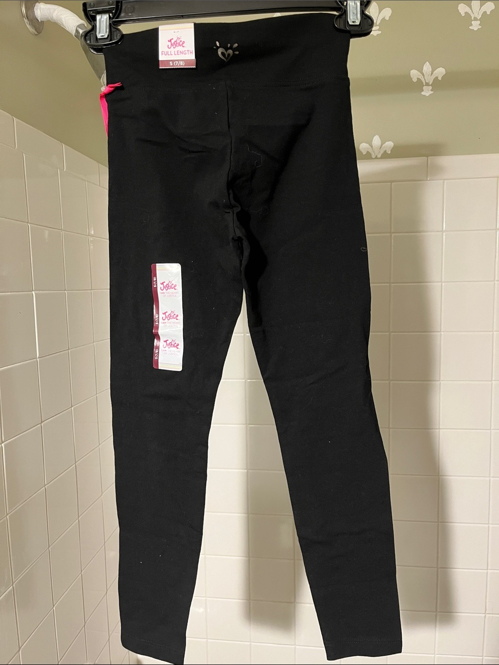 Justice Black Full-Length Girls' Leggings with Pink Tag